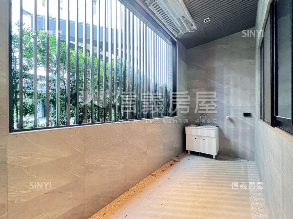 坤山央央店面房屋室內格局與周邊環境