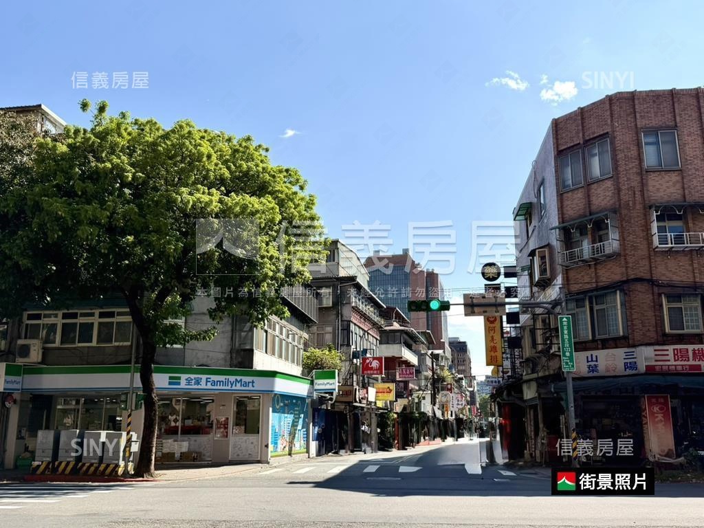 【健康新城】朝南電梯四房房屋室內格局與周邊環境