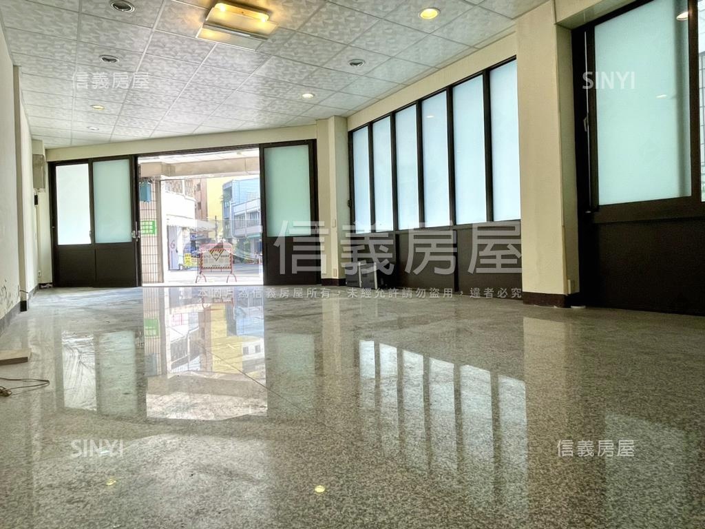 國美特區角間店面房屋室內格局與周邊環境