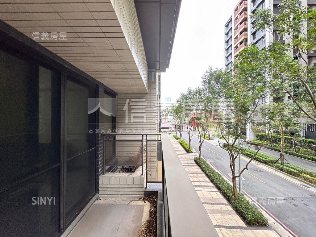 國泰新莊園毛小孩天地房屋室內格局與周邊環境
