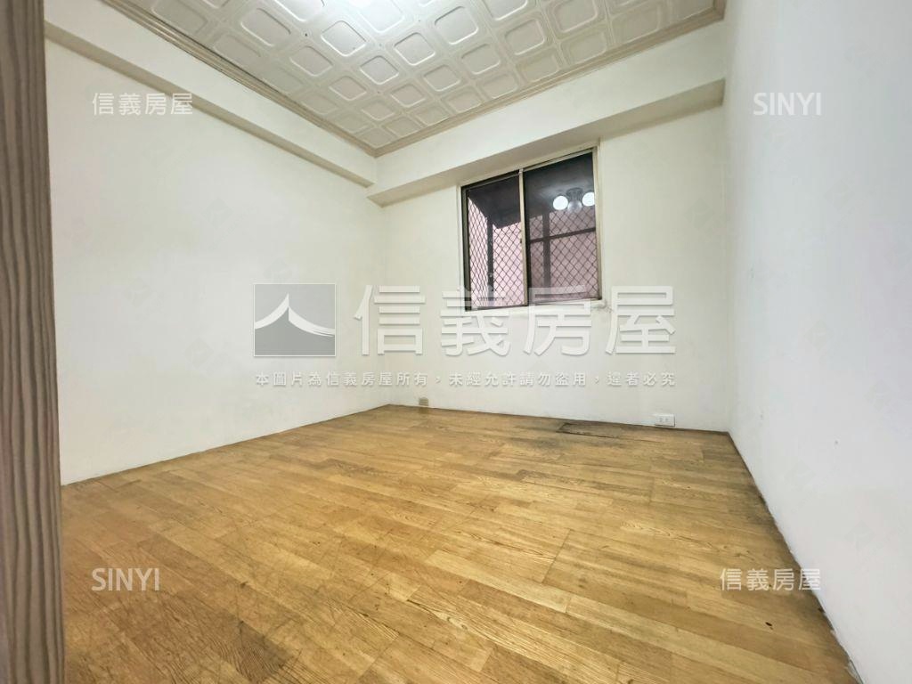 中壢低總價電梯３房房屋室內格局與周邊環境