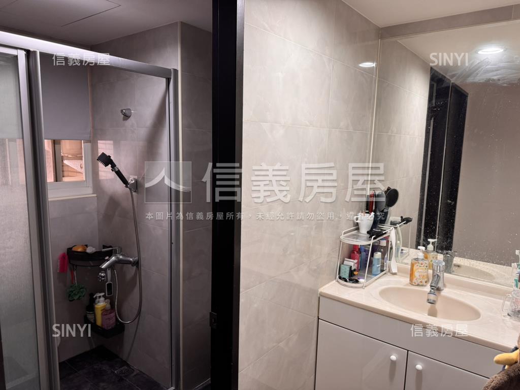 文心加賀高樓兩房雙車位房屋室內格局與周邊環境