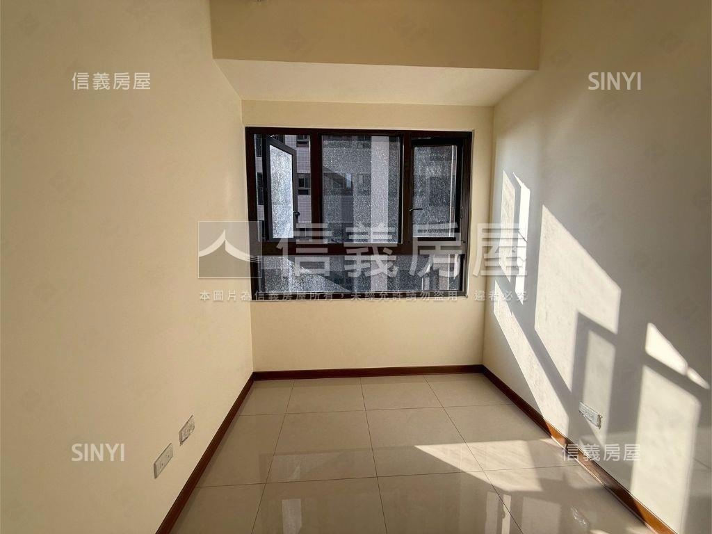 幸福成中高樓層三房平車房屋室內格局與周邊環境