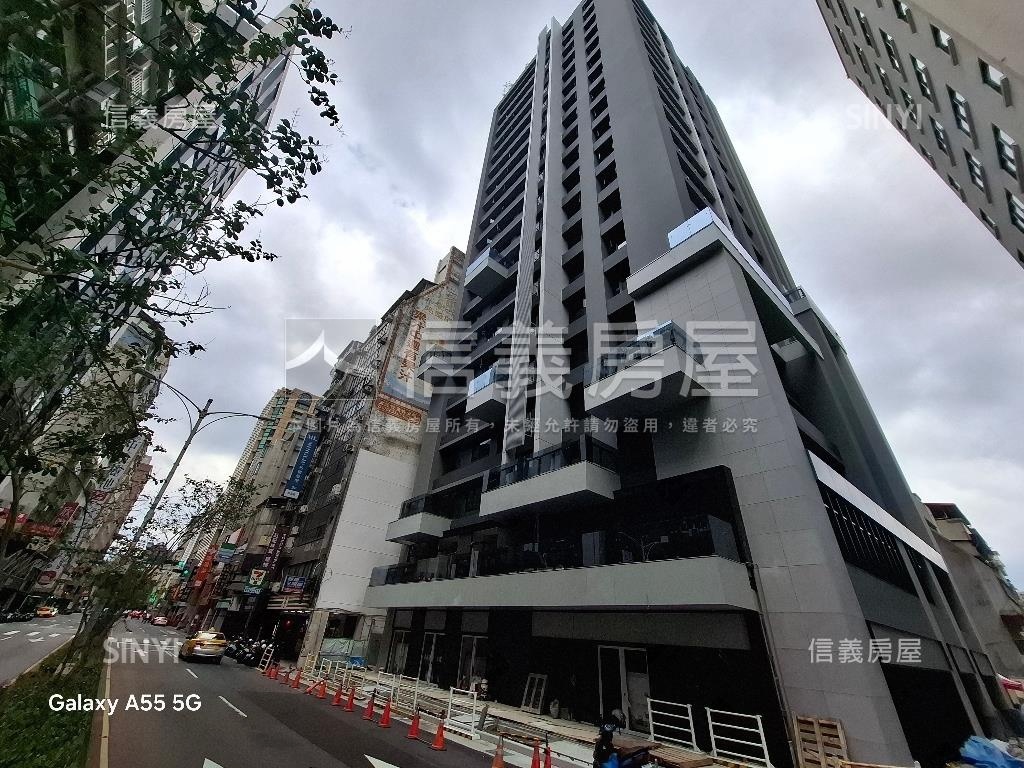 璞園榮稀有高樓車位房屋室內格局與周邊環境