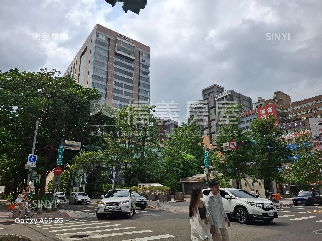 璞園榮稀有高樓車位房屋室內格局與周邊環境