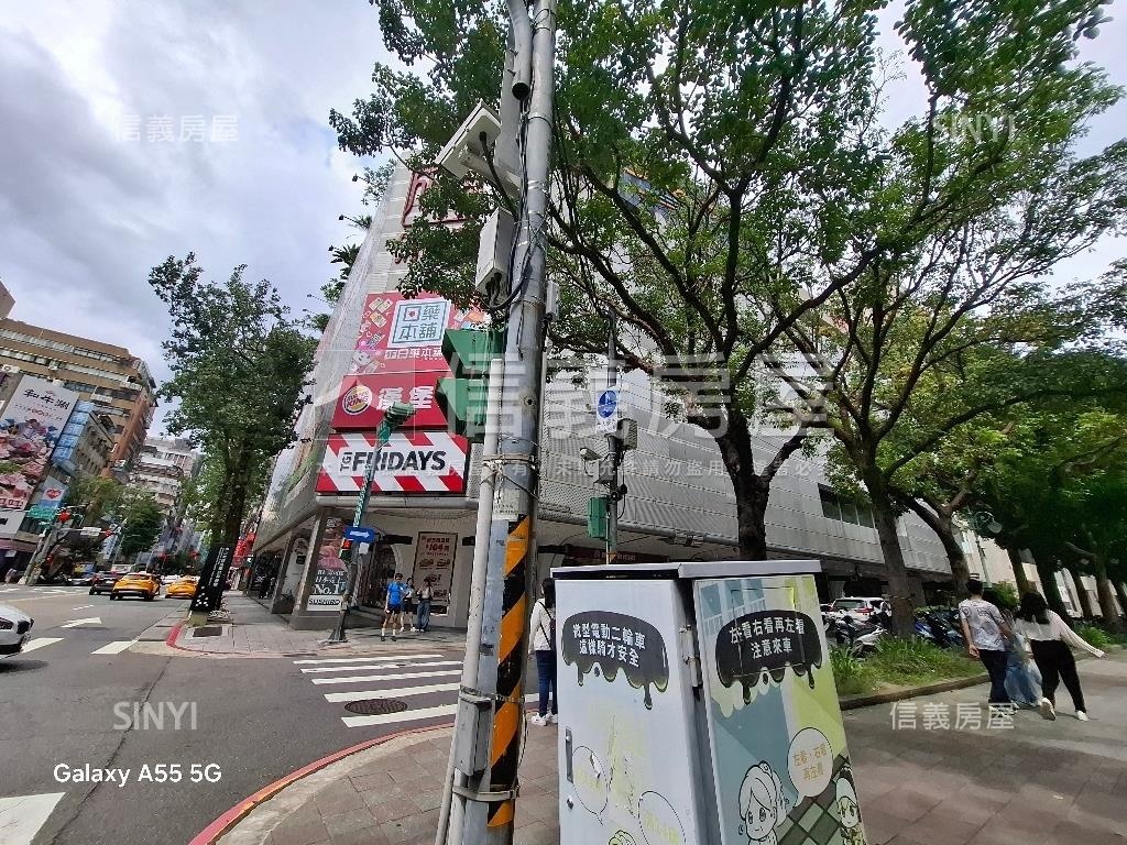 璞園榮稀有高樓車位房屋室內格局與周邊環境