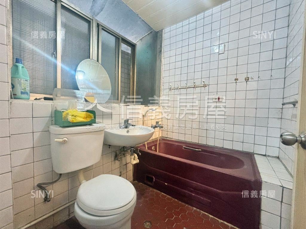 建國輕鬆成家機能宅房屋室內格局與周邊環境