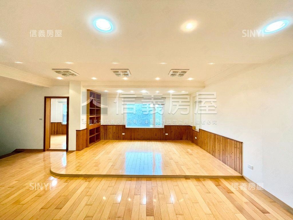 綠意盎然秀岡山莊享森林浴房屋室內格局與周邊環境