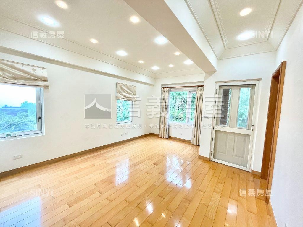 綠意盎然秀岡山莊享森林浴房屋室內格局與周邊環境