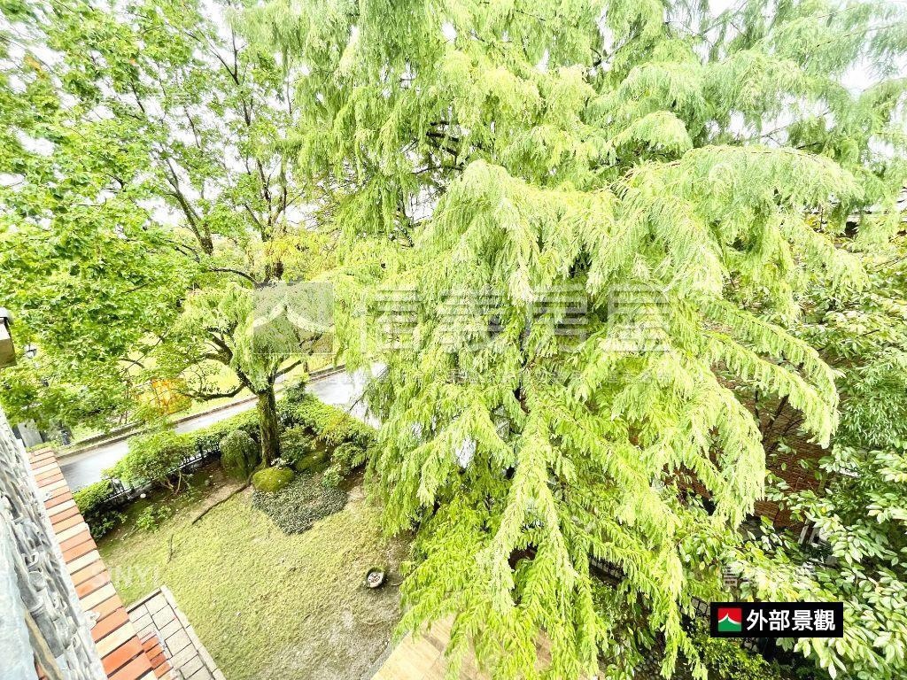 綠意盎然秀岡山莊享森林浴房屋室內格局與周邊環境