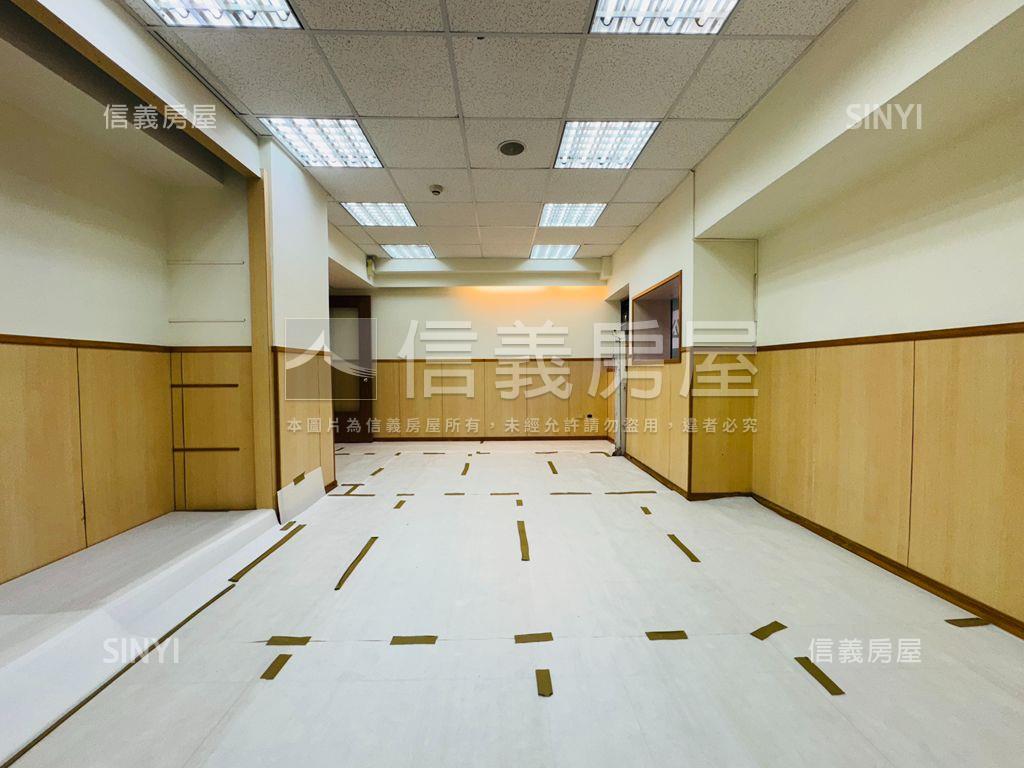 【地標型店辦】珍稀釋出房屋室內格局與周邊環境