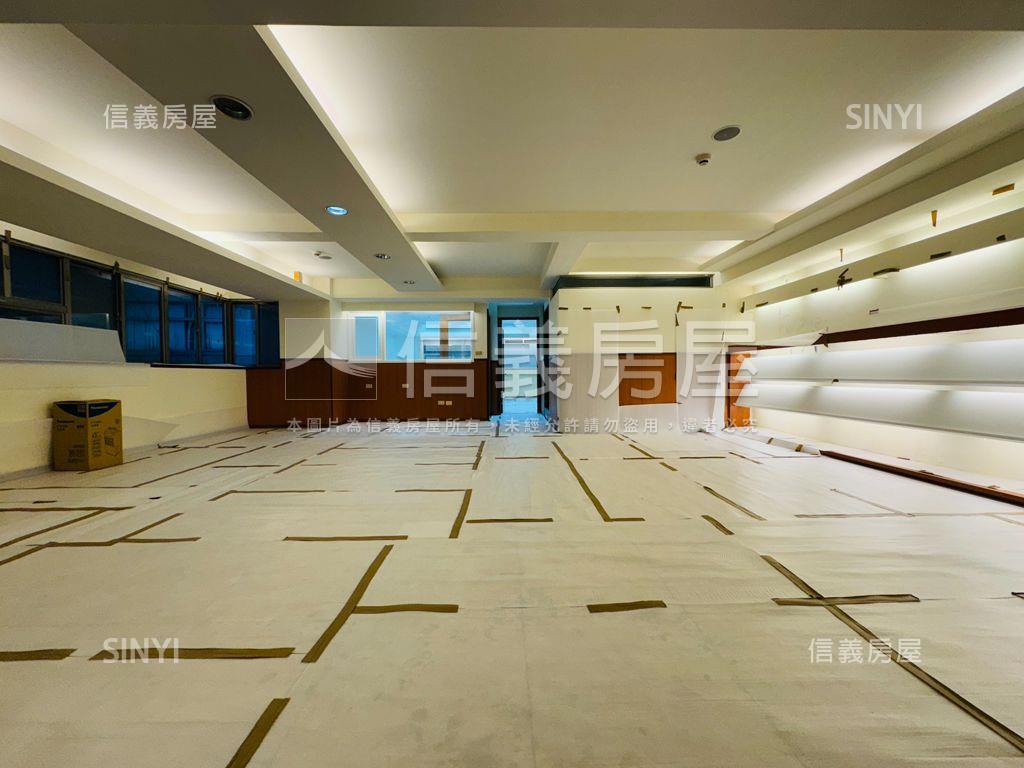 【地標型店辦】珍稀釋出房屋室內格局與周邊環境