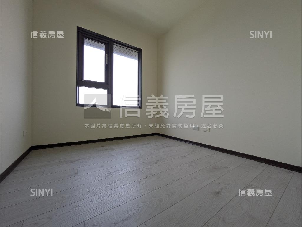 一綻視野三房平面車位房屋室內格局與周邊環境