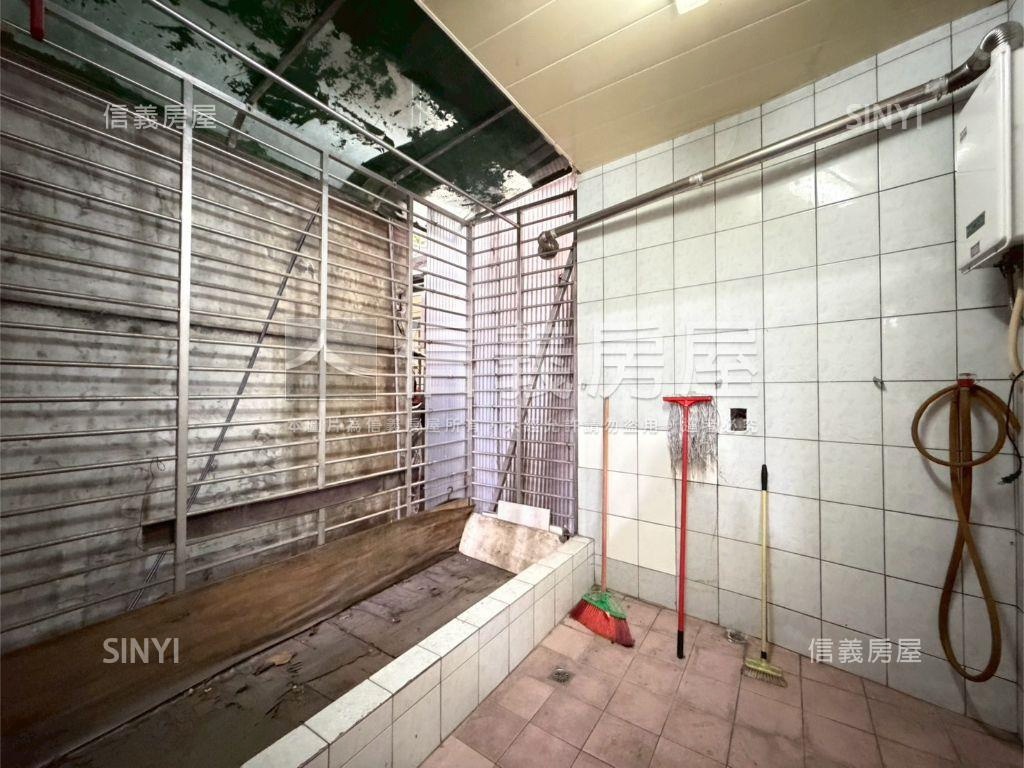 復興邊間二樓美寓房屋室內格局與周邊環境