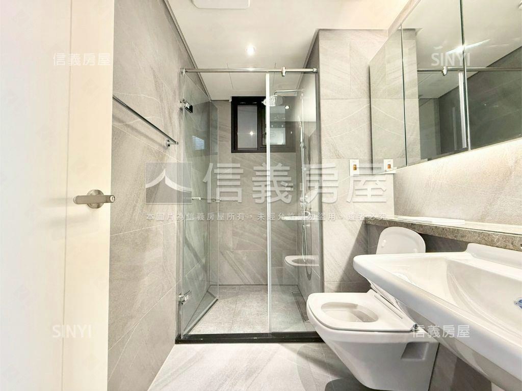 朝南－惠宇碧柳３房雙車房屋室內格局與周邊環境