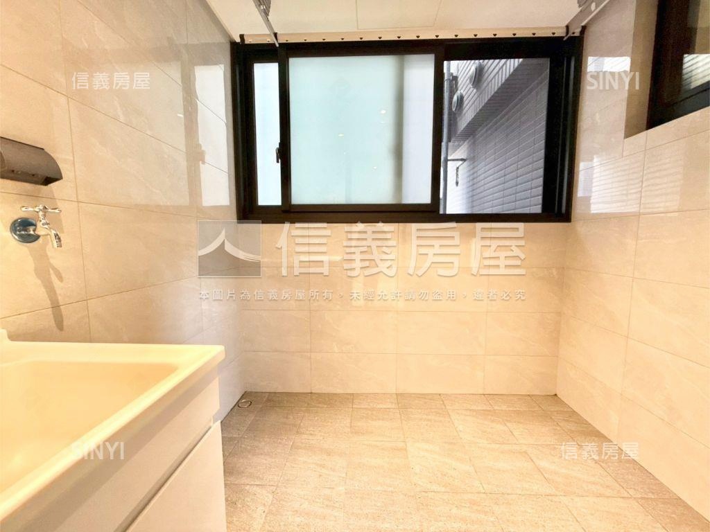 朝南－惠宇碧柳３房雙車房屋室內格局與周邊環境