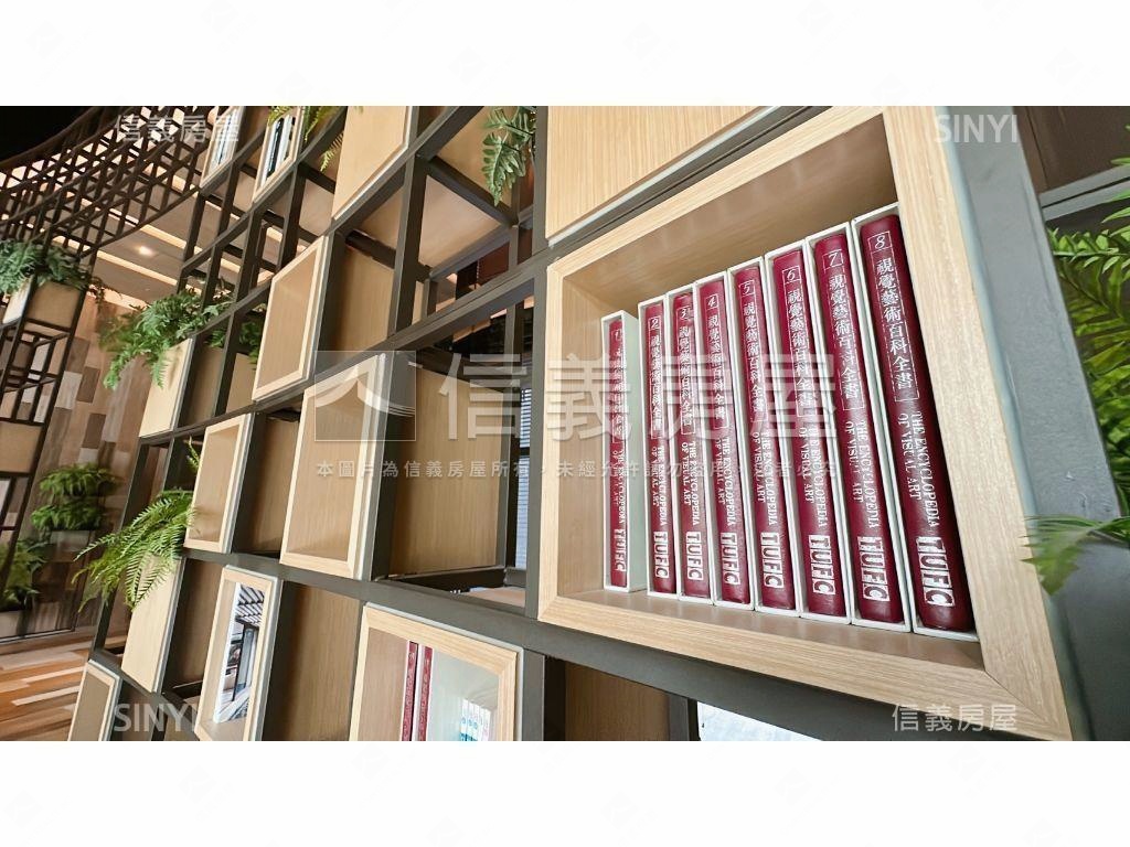 百萬裝潢潤隆精裝戶房屋室內格局與周邊環境