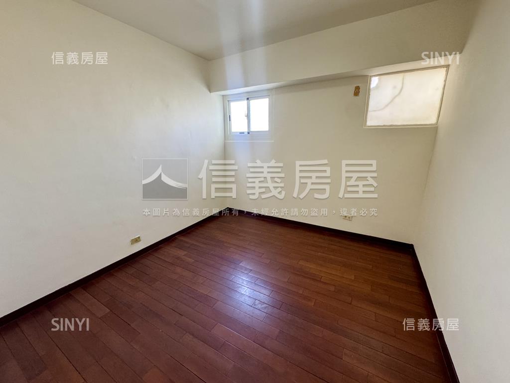 新案☀️南區三房附車位房屋室內格局與周邊環境