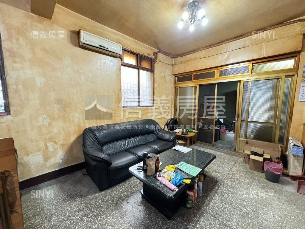 稀有忠孝街邊間透天房屋室內格局與周邊環境