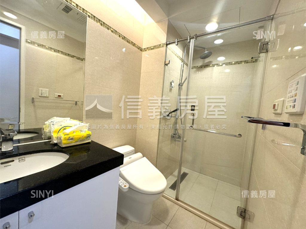 美麗春城成家大二房車位房屋室內格局與周邊環境