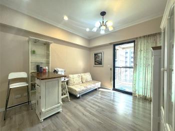 美麗春城成家大二房車位