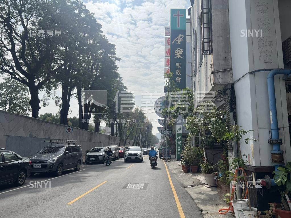 近新天地正路方正面寬店地房屋室內格局與周邊環境