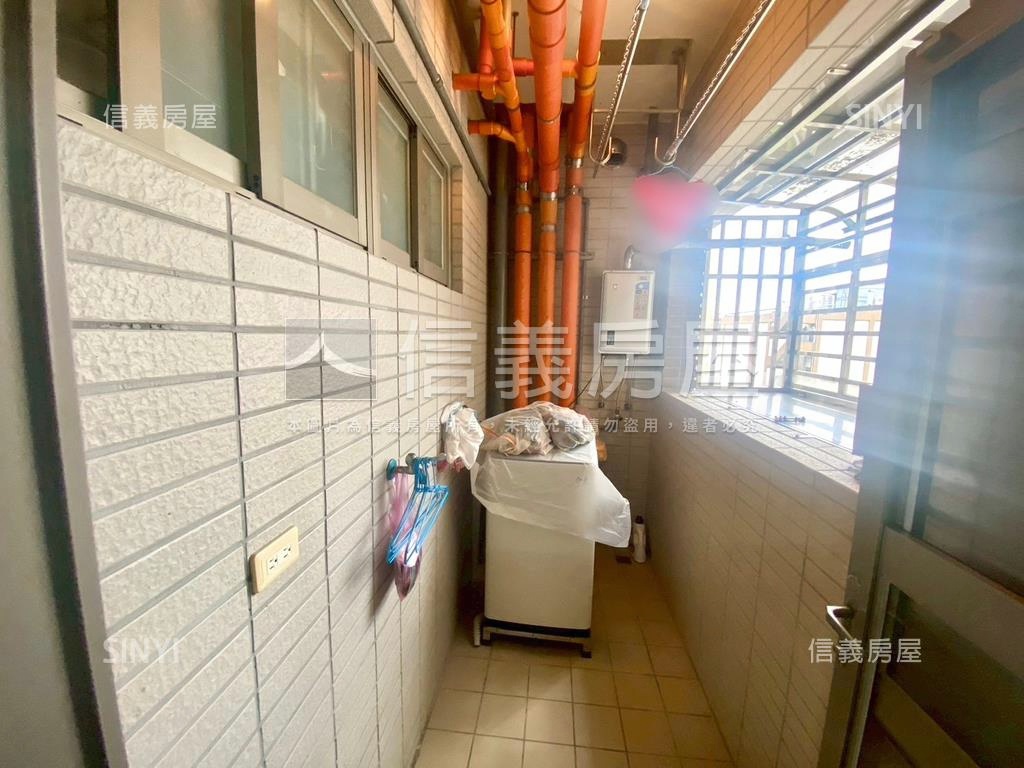 樂群新城邊間稀有採光三房房屋室內格局與周邊環境