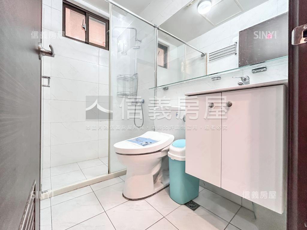 風華挑高兩房帶坡平車位房屋室內格局與周邊環境