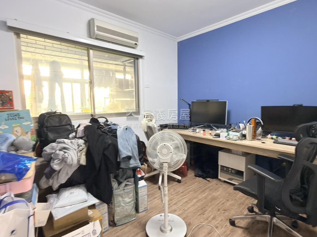 仁愛國曉三房平面車位房屋室內格局與周邊環境