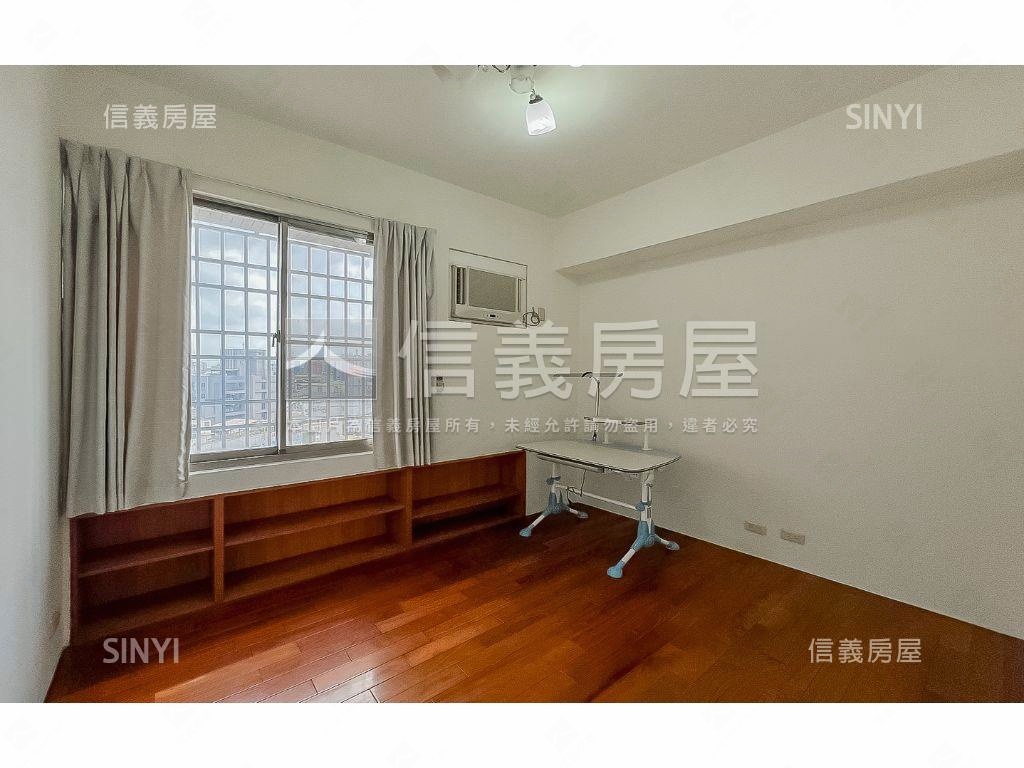 西屯七期視野採光三房車位房屋室內格局與周邊環境