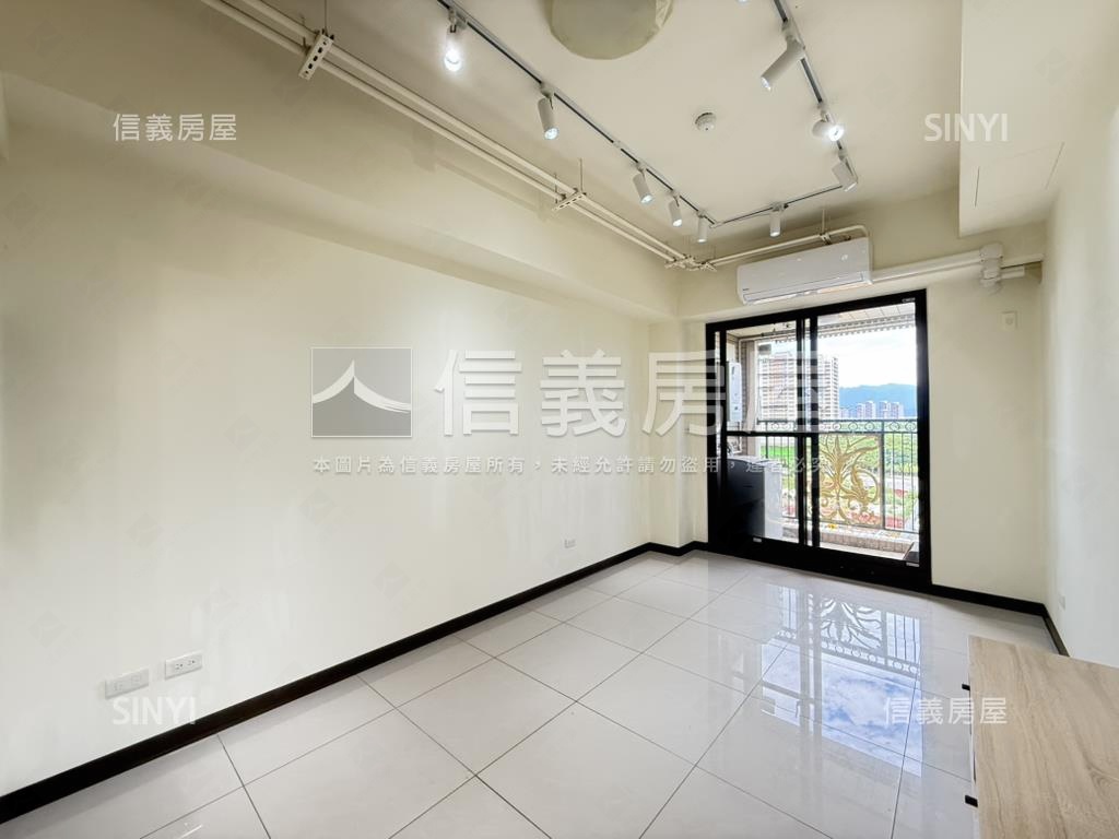 未來綠線Ｇ０１站１房車位房屋室內格局與周邊環境