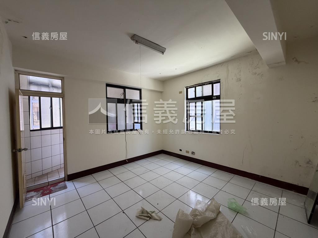 首購民權路健康公寓房屋室內格局與周邊環境