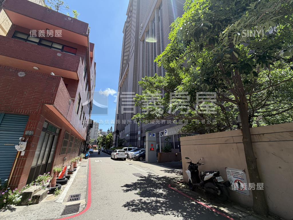 首購民權路健康公寓房屋室內格局與周邊環境