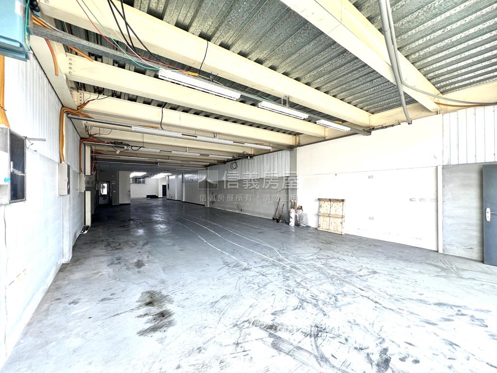 新市核心★大面寬企業廠房房屋室內格局與周邊環境