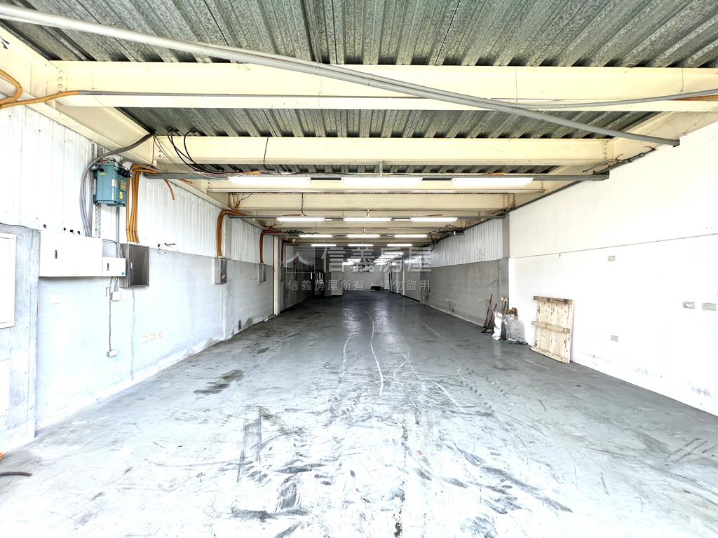 新市核心★大面寬企業廠房房屋室內格局與周邊環境