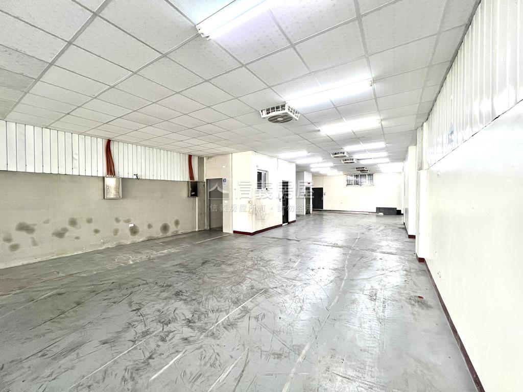 新市核心★大面寬企業廠房房屋室內格局與周邊環境