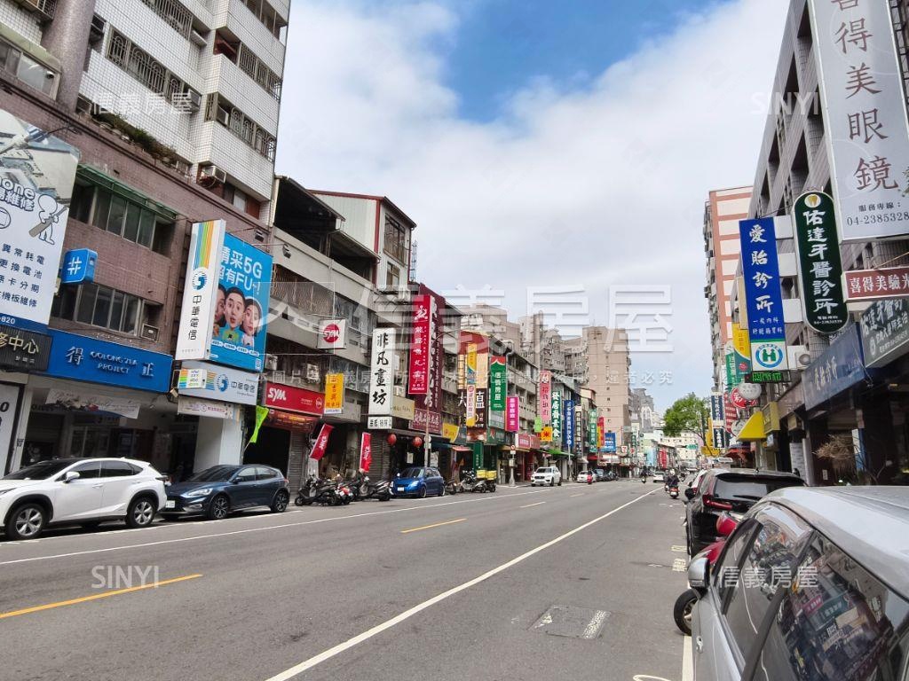 正黎明路燙金店面房屋室內格局與周邊環境