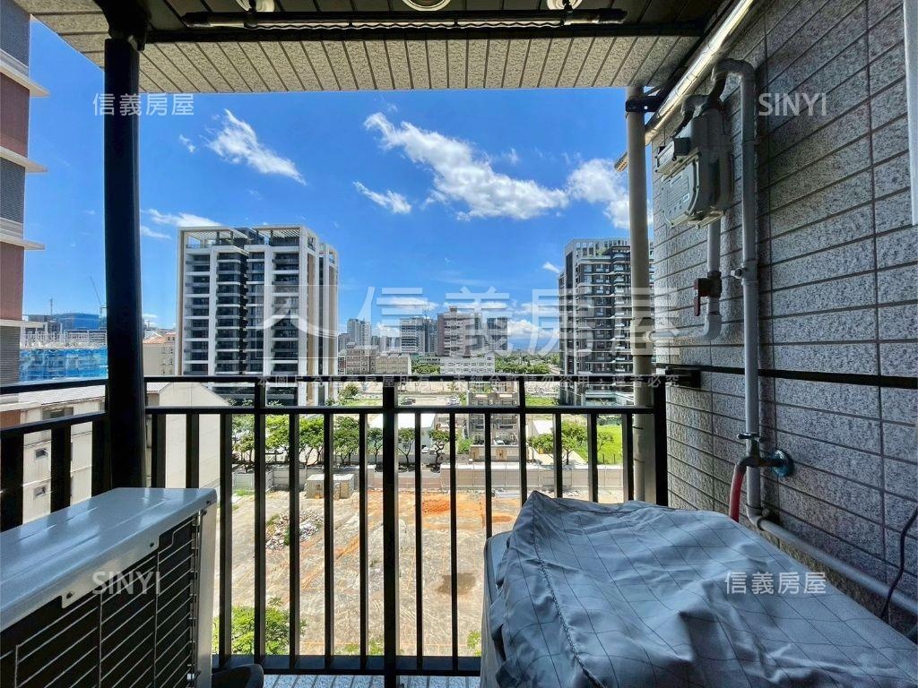 青埔●聯上套房車位房屋室內格局與周邊環境