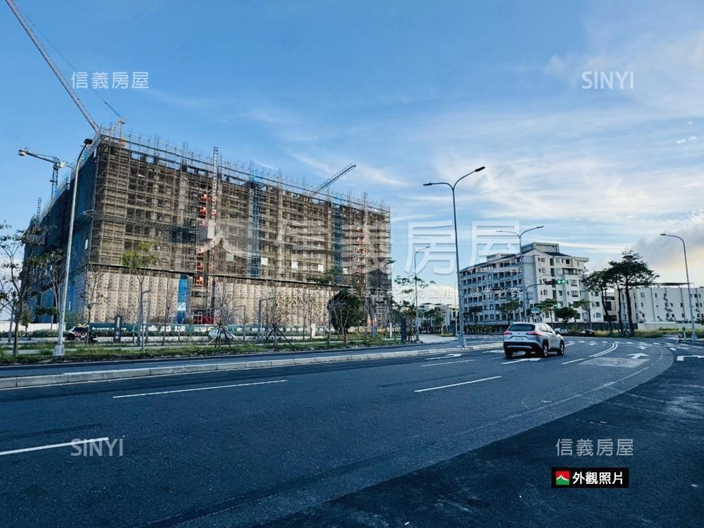 南科卓越城Ｓ１５店面房屋室內格局與周邊環境