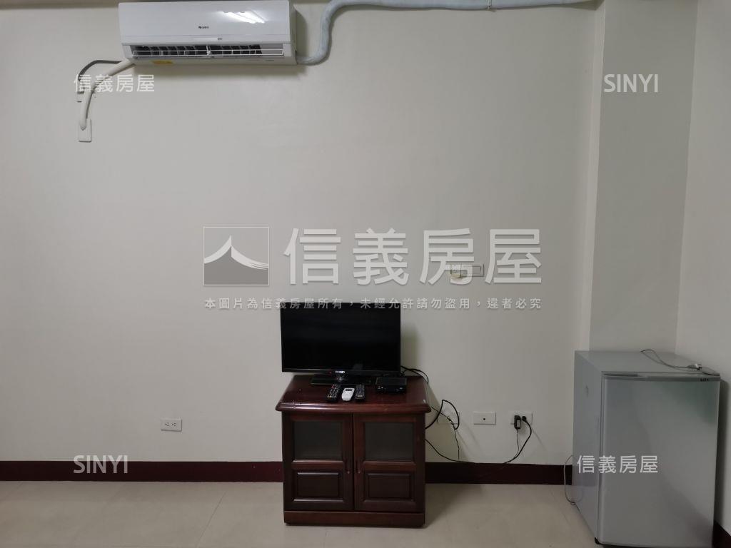 仁德家樂福旁｜精選店住房屋室內格局與周邊環境