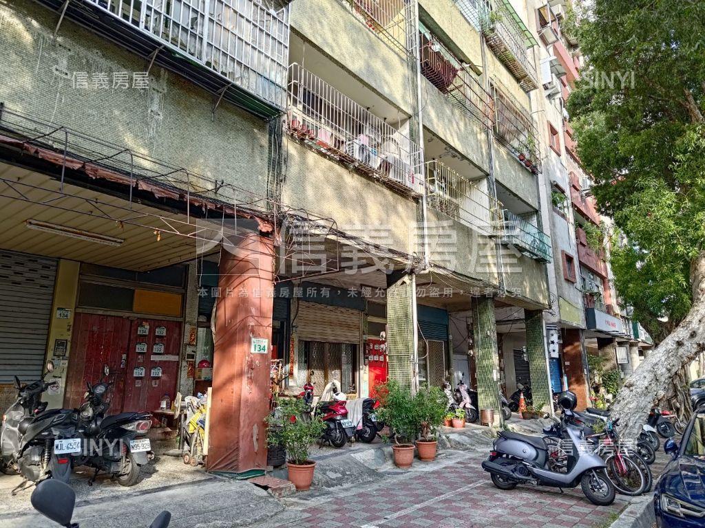 中華路公寓一樓騎樓店面房屋室內格局與周邊環境