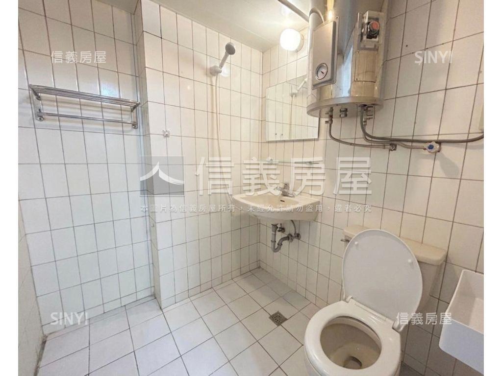 淡大明亮有陽台套房房屋室內格局與周邊環境