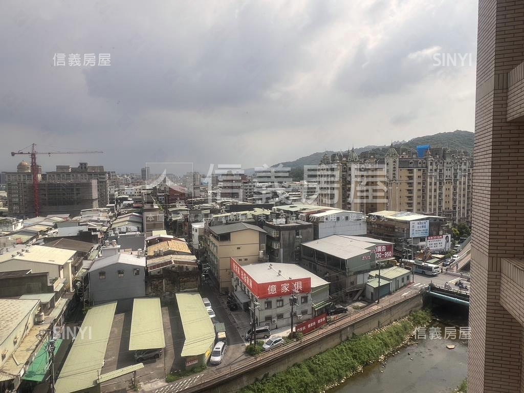 五股景觀兩房車位房屋室內格局與周邊環境