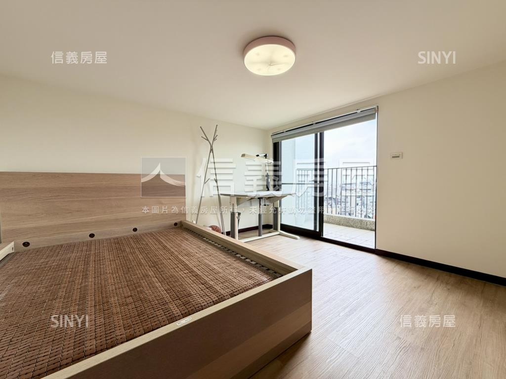摩登山景視野三房平車房屋室內格局與周邊環境