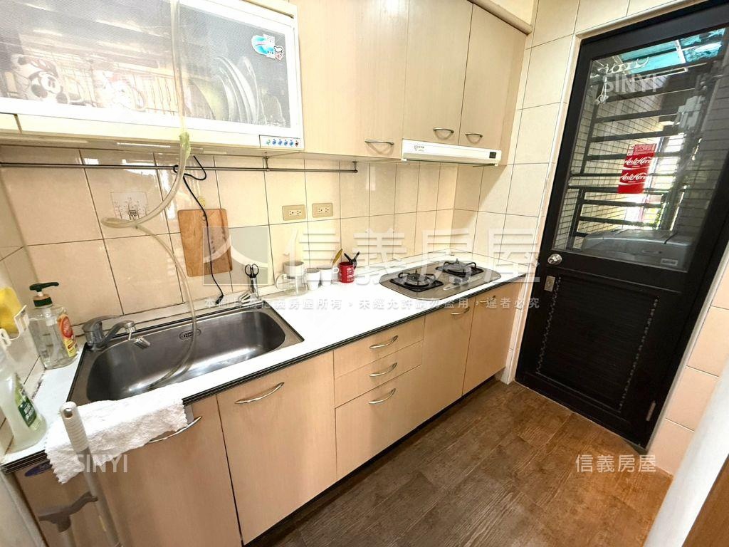 稀有釋出★長堤三房房屋室內格局與周邊環境