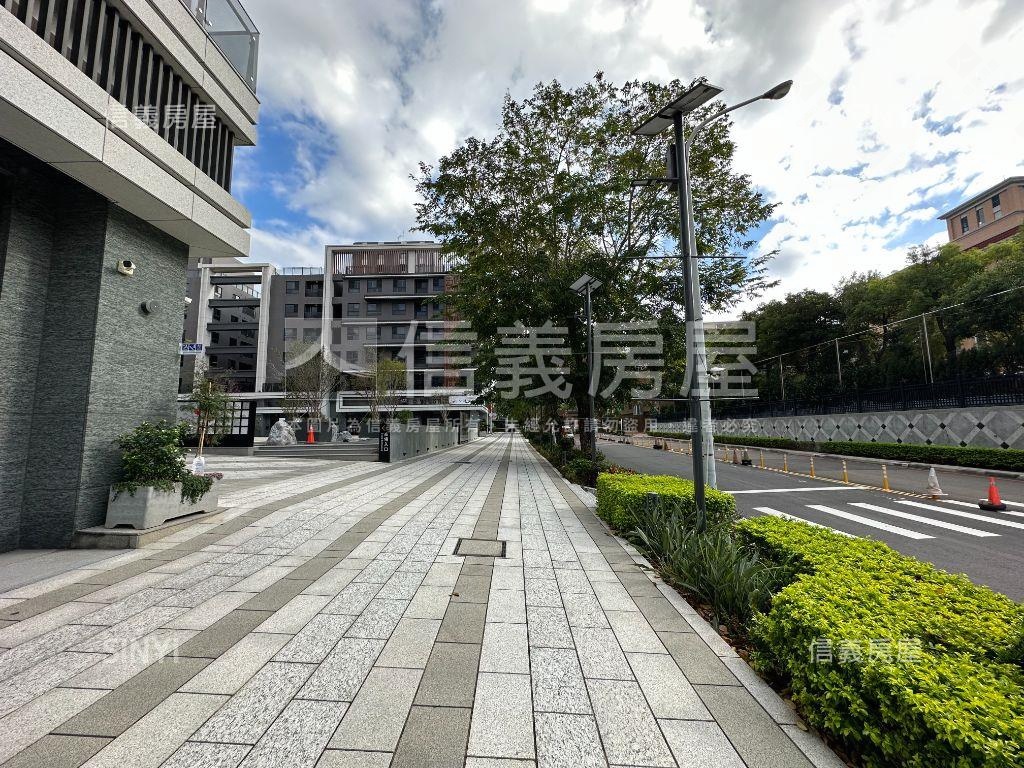 康橋旁稀有大坪數店王房屋室內格局與周邊環境