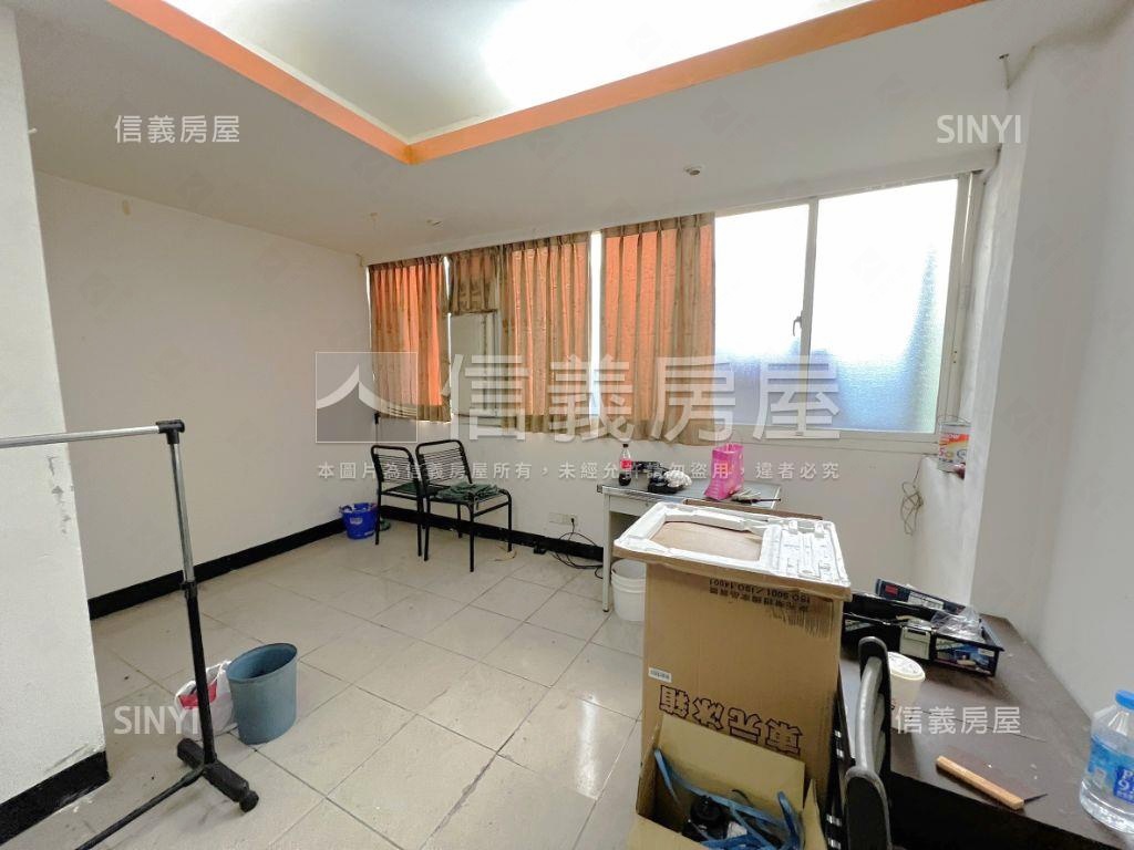 ＳＯＧＯ海華商圈收租美屋房屋室內格局與周邊環境