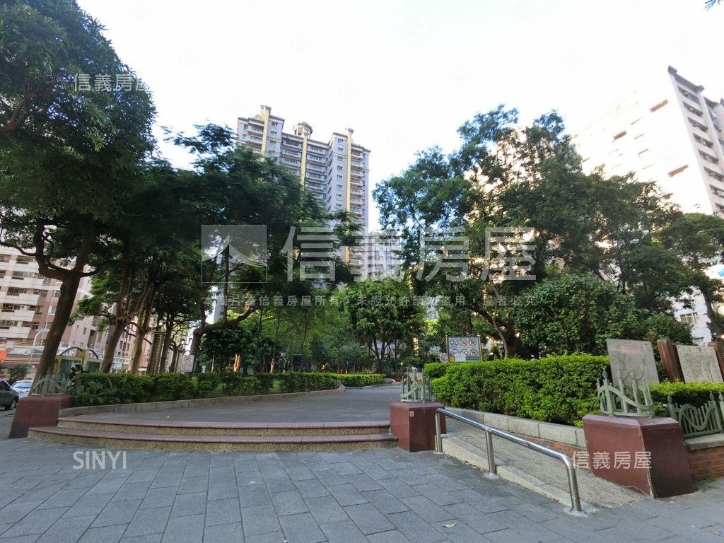 ＳＯＧＯ海華商圈收租美屋房屋室內格局與周邊環境