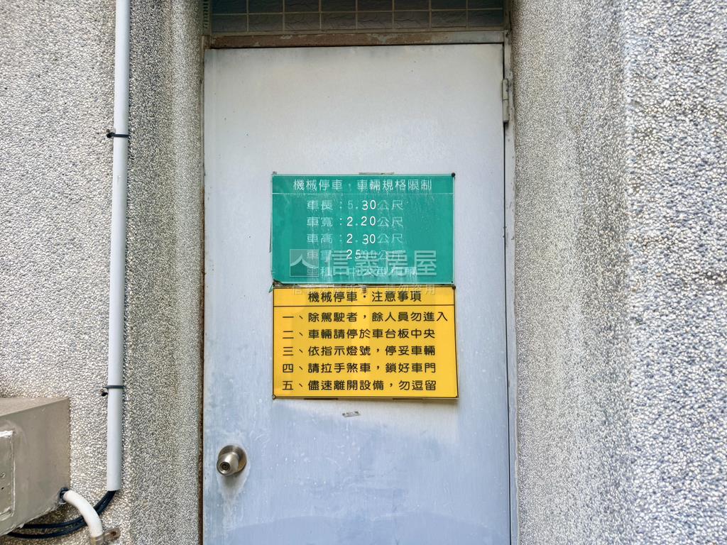 近科技捷運站大休旅車位房屋室內格局與周邊環境