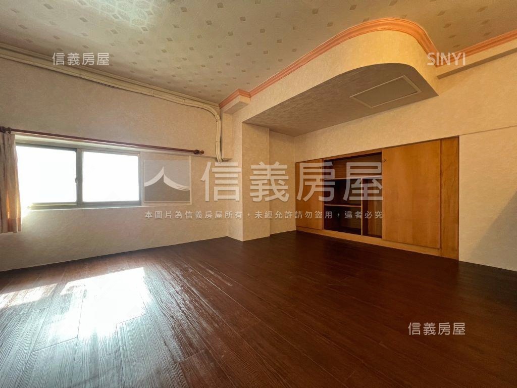 巧克力溫馨四房平面車位房屋室內格局與周邊環境